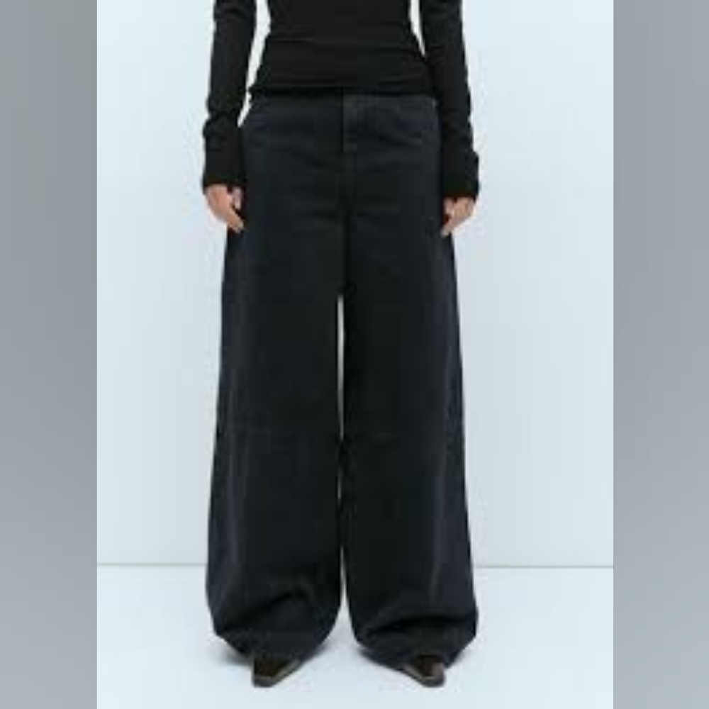NWT Khaite Isla wide leg black jeans size 27 4